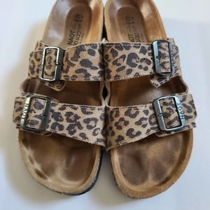 NAOT Santa Barbara Cheetah Suede 39, 8/8.5 EUC